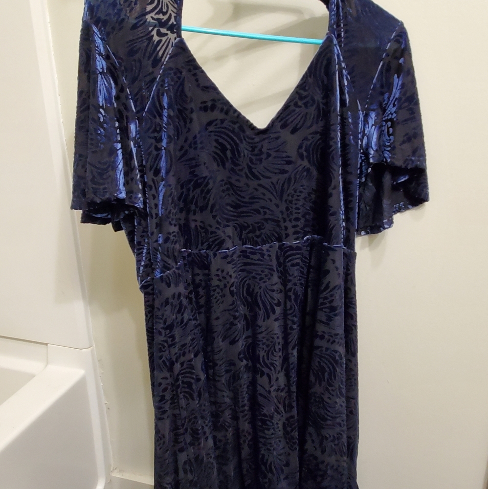 Torrid Navy Crushed Velvet Midi dress
